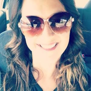 Meet your Posher, Holly